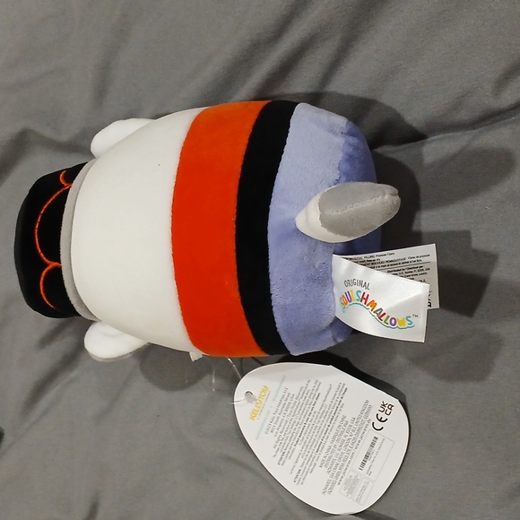 NWT 5" Arctic Fox Nutcracker Gracelynn Squishmallow - Picture 2 of 3